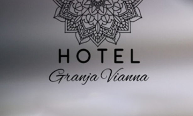 Hotel Granja Viana - Foto 1